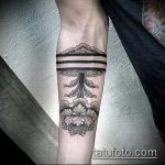 fotófa tetoválás 779 szám - a minta egyedi változata, amely sikeresen használható a lucfenyő tetoválás feldolgozásához és alkalmazásához