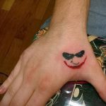 fotó a 255. számú joker tetoválásról - a kép hűvös változata, amely jól használható a finomításhoz és az alkalmazáshoz, mint joker tetováló bábjátékos