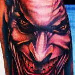 fotó a 754 -es joker tetoválásról - a kép egyedi változata, amely könnyen használható felülvizsgálatra és alkalmazásra tetováló joker képregényként