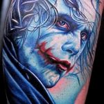 fotó a joker tetoválásról # 738 - a minta hűvös változata, amely jól használható a finomításhoz és a karon lévő joker tetováláshoz