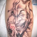 fotó a joker tetoválásról # 659 - a kép hűvös változata, amely sikeresen használható a joker és a harley finomítására és alkalmazására tetoválásként