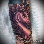 Egy meglévő unikornis tetoválás egyedülálló példája - a rajz alkalmas egyszarvú tetoválás helyére