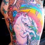 Az egyszarvú tetoválás remek példája - a rajz alkalmas egyszarvú tetováláshoz