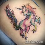 A meglévő egyszarvú tetoválás hűvös változata - a rajz alkalmas egyszarvú ló tetoválására