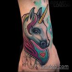 A kész egyszarvú tetoválás eredeti változata - a rajz alkalmas az egyszarvú tetoválás pontmunkájához