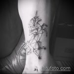 Az egyszarvú tetoválás remek példája - a rajz alkalmas egyszarvú tetoválásra a csuklón