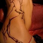 A kivitelezett egyszarvú tetoválás tesztverziója - a rajz alkalmas egyszarvú és szarvas tetováláshoz