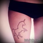 Kiváló példa a kész egyszarvú tetoválásra - a rajz alkalmas egyszarvú tetoválásra férfiaknak