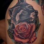 fénykép a mosómedve tetoválásról, 478. szám - a rajz exkluzív változata, amely könnyen használható egy mosómedve vázlatának vázlatának rajzolásához tetoválásként