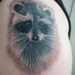 280 -as mosómedve -tetoválás fotója - a minta méltó változata, amely könnyen használható felülvizsgálatra és alkalmazásra, mint egy mosómedve -tetoválás képe a borjún