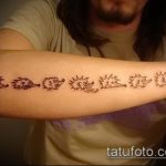 A kész sündisznó tetoválás érdekes változata - a rajz alkalmas sündisznó tetoválására pitypanggal