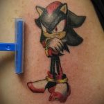 Eredeti példa egy meglévő sündisznó tetoválásra - a rajz alkalmas sündisznó tetoválására a kar ködében