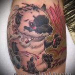 Egy remek példa az elkészült sündisznó tetoválásra - a rajz alkalmas a sündisznó tetoválásához