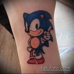 A kivitelezett sün tetoválás érdekes változata - a rajz alkalmas gumis sün tetoválásra