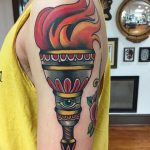 fotórajz tetováló fáklya 2018.02.07 -től №049 - fáklya tetoválás -