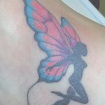 fotó egy tündér tetoválásról 2017.10.28. 116. szám - Tündér tetoválás -