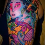 снимка на татуировка гейша # 518 - готина версия на модела, която може успешно да се използва за промяна и приложение като татуировка на гейша на гърба