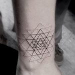 foto af geometri tatovering fra 01/13/2018 №070 - tatovering geometri -