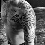 foto af geometri tatovering fra 01/13/2018 №163 - tatovering geometri -