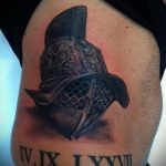 fotó a gladiátor tetoválásról # 622 - a minta méltó változata, amely könnyen használható revízióhoz és gladiátor sisak tetoválásként történő alkalmazásához