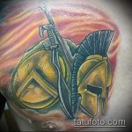 fotó a 951. számú gladiátor tetoválásról - a minta hűvös változata, amely sikeresen használható feldolgozásra és gladiátor tetoválásként történő alkalmazásra az alkaron