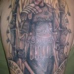 fotó a 29 -es számú gladiátor tetoválásról - a minta méltó változata, amely sikeresen használható felülvizsgálatra és alkalmazásra gladiátor tetoválásként a borjún