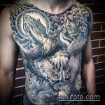 fotó a galamb tetoválásról # 126 - a minta egyedi változata, amely sikeresen használható a tetoválás feldolgozására és alkalmazására, mint a békegalamb