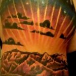 fotó a 15. számú hegyi tetoválásról - a minta érdekes változata, amely könnyen használható hegyi és lucfenyő tetoválásként történő átalakítására és alkalmazására