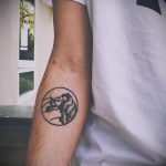 fotó a hegyi tetoválásról # 799 - a minta egyedülálló változata, amely sikeresen felhasználható a hegyi Chicano tetoválás átalakítására és alkalmazására