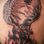 fotó a tetováló griffről # 575 - a minta exkluzív változata, amely könnyen átalakítható és alkalmazható tetováló griffként az alkaron