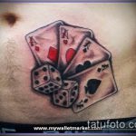 Fotó a kocka tetoválásról # 765 - a minta egyedi változata, amely sikeresen használható a kocka tetoválásként történő véglegesítésére és alkalmazására