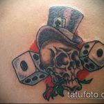 Fotó a 850 -es kockatetoválásról - a minta exkluzív változata, amely könnyen használható felülvizsgálathoz és kocka tetoválásként történő alkalmazásához