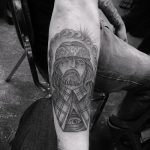 Fénykép Jézus Krisztus tetoválásról, 664. sz. - a rajz méltó változata, amely sikeresen használható módosítására és alkalmazására, mint Jézus Krisztus tetoválása a hátán