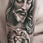 Fotó a 469. számú Jézus Krisztus tetoválásról - a minta hűvös változata, amely könnyen használható változtatásra és alkalmazásra, mint Jézus Krisztus tetoválása az alkaron