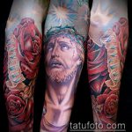 Fotó a 12. számú Jézus Krisztus tetoválásról - a rajz hűvös változata, amely könnyen használható feldolgozásra és alkalmazásra, mint Jézus Krisztus tetoválása a mellkason