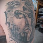 A 467 -es számú Jézus Krisztus -tetoválás fotója - a rajz exkluzív változata, amely jól használható megváltoztatására és alkalmazására, mint Jézus Krisztus tetoválása a kereszten