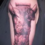 A 627. számú Jézus Krisztus -tetoválás fotója - a rajz exkluzív változata, amely sikeresen használható felülvizsgálatra és alkalmazásra, mint Jézus Krisztus és az ördög tetoválása