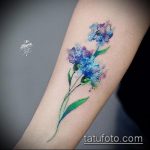 Jó példa egy meglévő írisz tetoválásra - a rajz alkalmas akvarell írisz tetováláshoz