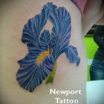 A meglévő írisz tetoválás hűvös változata - a rajz alkalmas a hátán lévő írisz tetováláshoz