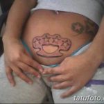 troutdale tetoválás Beautiful Pin Brass Knuckles Tattoo By Troutdal