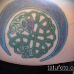 Kelta 550 -es tetoválás - a minta egyedi változata, amely könnyen használható változtatásra és felhelyezésre kelta tetoválásként a vállán