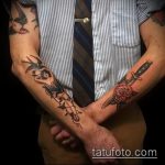 Az alkalmazott tetovált tőr és rózsa hűvös változata - a rajz alkalmas tőr, rózsa és koponya tetoválására