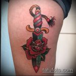 A tőr és a rózsa tetoválásának eredeti változata - a rajz alkalmas tőr, rózsa és koponya tetoválására