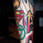 Fénykép tetováló képregény szuperhősökről 2018.09.03 №014 - tetováló képregény szuperhős -