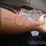tetoválás tér minimalizmus - fotó a kész tetoválásról 9124 tatufoto.ru