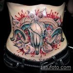 zdjęcie tatuażu koziego nr 494 - ekskluzywna wersja wzoru, którą można łatwo wykorzystać do obróbki i nałożenia jako tatuaż atomów kozy i noży