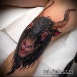 zdjęcie tatuażu koziego nr 779 - fajna wersja wzoru, którą z powodzeniem można wykorzystać do uszlachetnienia i nałożenia koziej czaszki jako tatuażu