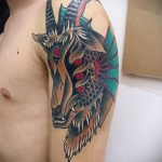 zdjęcie tatuażu koziego nr 320 - ciekawa wersja wzoru, który z powodzeniem można wykorzystać do powtórki i aplikacji jako tatuaż na nadgarstku