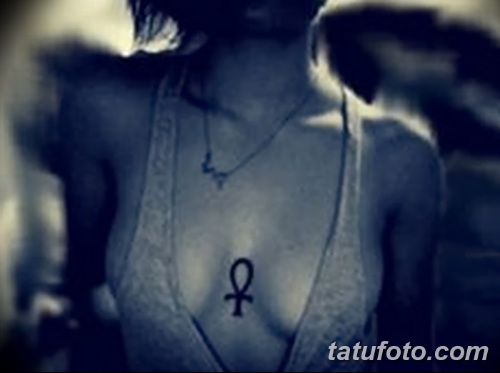 fotó az Ankh kereszt tetoválásról, kelte: 2017.10.27. №057 - Ankh tetoválás -