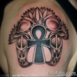 fotó az ankh kereszt tetoválásról, kelte: 2017.10.27. №073 - Ankh tetoválás - 235234234